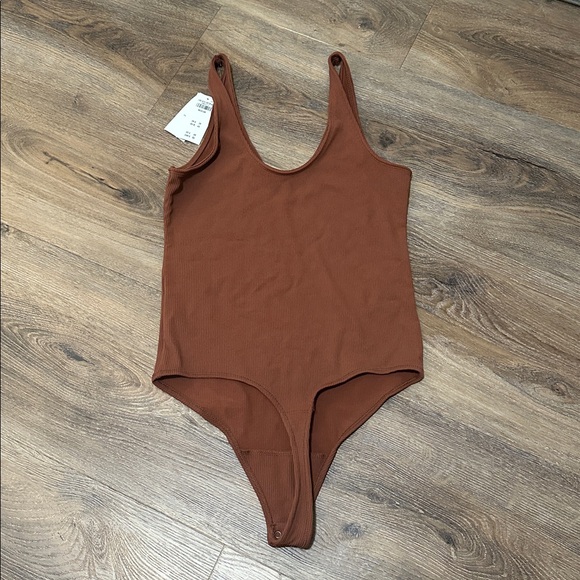 Abercrombie Soft A&F Bodysuit - Picture 2 of 2